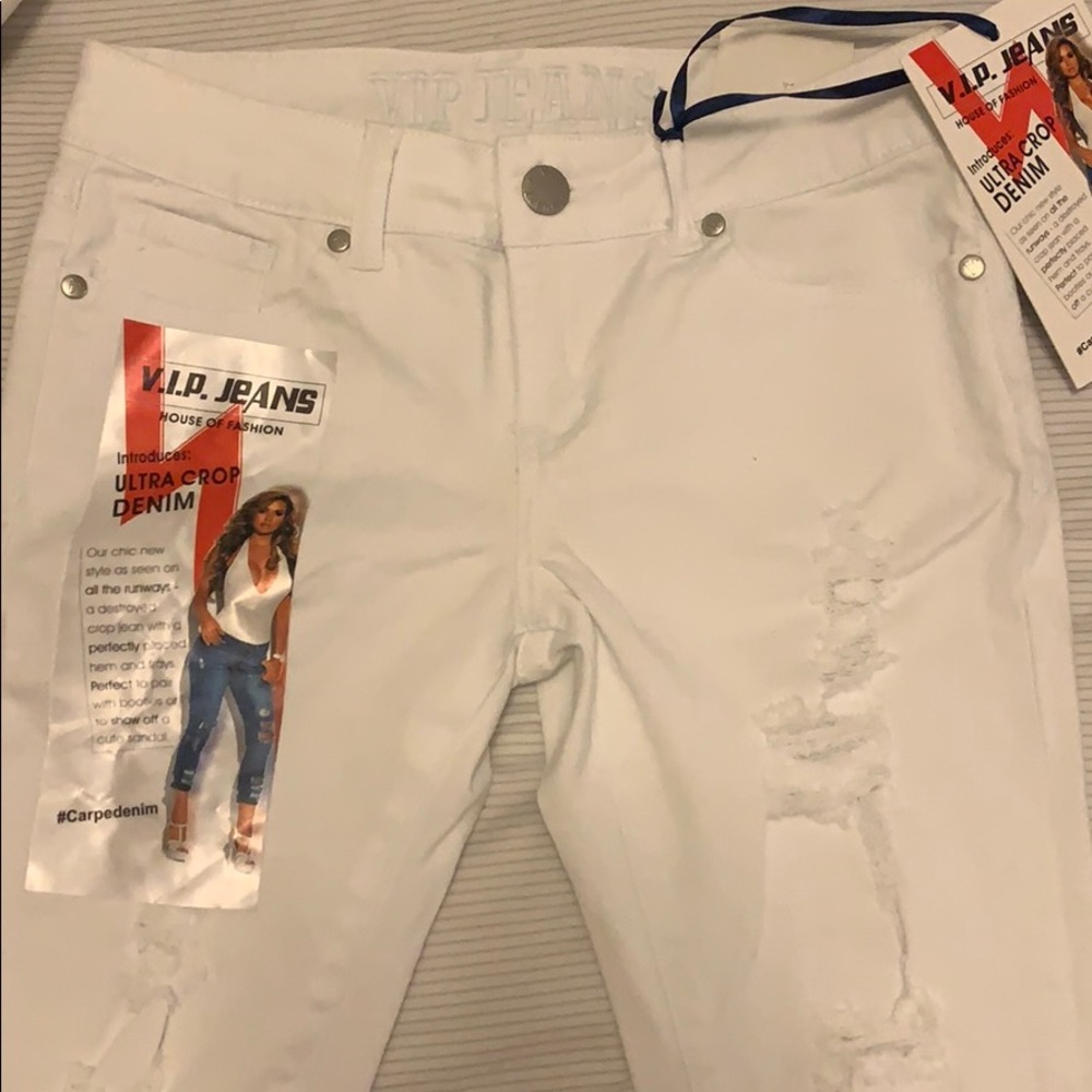 Ultra Crop Distressed Denim